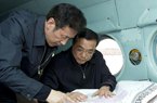 李克強抵達蘆山地震災區(qū)