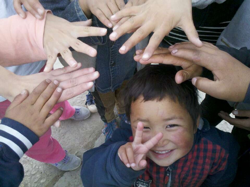 ��ӿƼ���W(xu��)���t�ġ�֧���(du��)���(du��)�T���˴Ό�(sh��)�`�����ຣʡ�ຣ�����Ҵ�Ĺ��W(xu��)У��7��15�����(du��)�T��?y��u)麢�ӂ���ȥ�ˌW(xu��)��(x��)��Ʒ���w����Ʒ�ͽ̌W(xu��)���Y��ϣ�����H��׌����ͯ���õ�����͌W(xu��)��(x��)��߀��׌���ӂ��˽����������Ϣ���������ܵ������P(gu��n)�����D�麢�ӂ��挦(du��)�(du��)�T���R�^ϲЦ��_(k��i)��