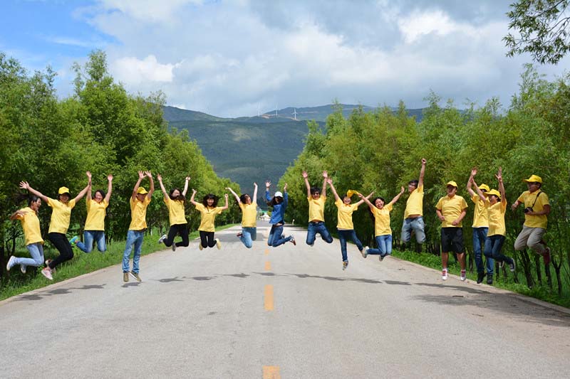 �����{�Еr꠆T���_�ĵغ�Ӱ��