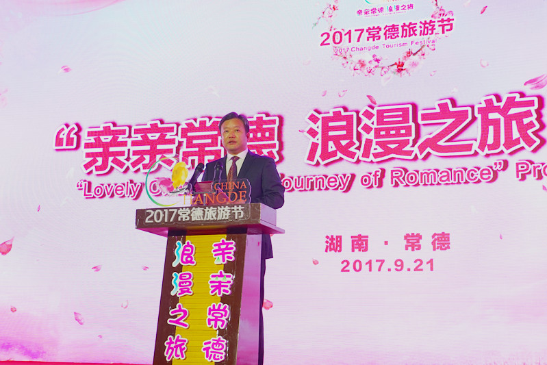 �й�������ί����ӛ�������L(zh��ng)����܊���o�����zӰ����־�ۣ�