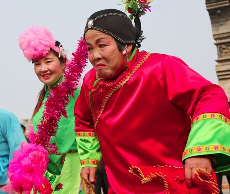 �����һ�����՝}�Ͽh�e�����S����ʵĽ��^�Ļ����(d��ng)�����y(t��ng)���׶��˶��������Ⱥ���[�´��� ���ո��(y��ng)�W(w��ng)�ѡ��}��֮�ӡ� �z