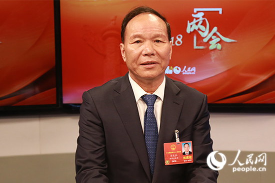 ȫ��(gu��)�˴�������������΅^(q��)�hί����(sh��)ӛ�����΅^(q��)��ϯ�R����������W(w��ng)ӛ�� ���� �z��