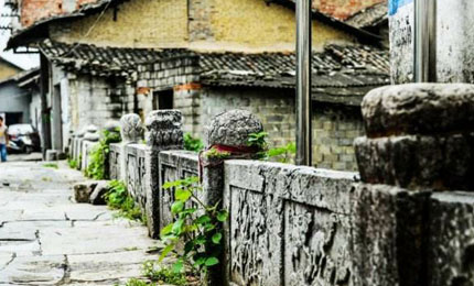 �e�ݹ��(zh��n)�����ƾõĚvʷ�����˹��e�ݳ������Ļ����N(y��n)�������S���Ěvʷ���ľ��^���C�����eꖚvʷ���ľ��^�ľ��A����Ԕ��(x��)������CZYYW ���eꖿh�e�ݹ��(zh��n) Ͷ�� 