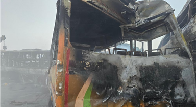 印度10車連環(huán)相撞致4死25傷